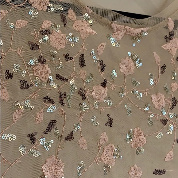 Sequin embroidered sheer T-shirt - Picture 6 of 8